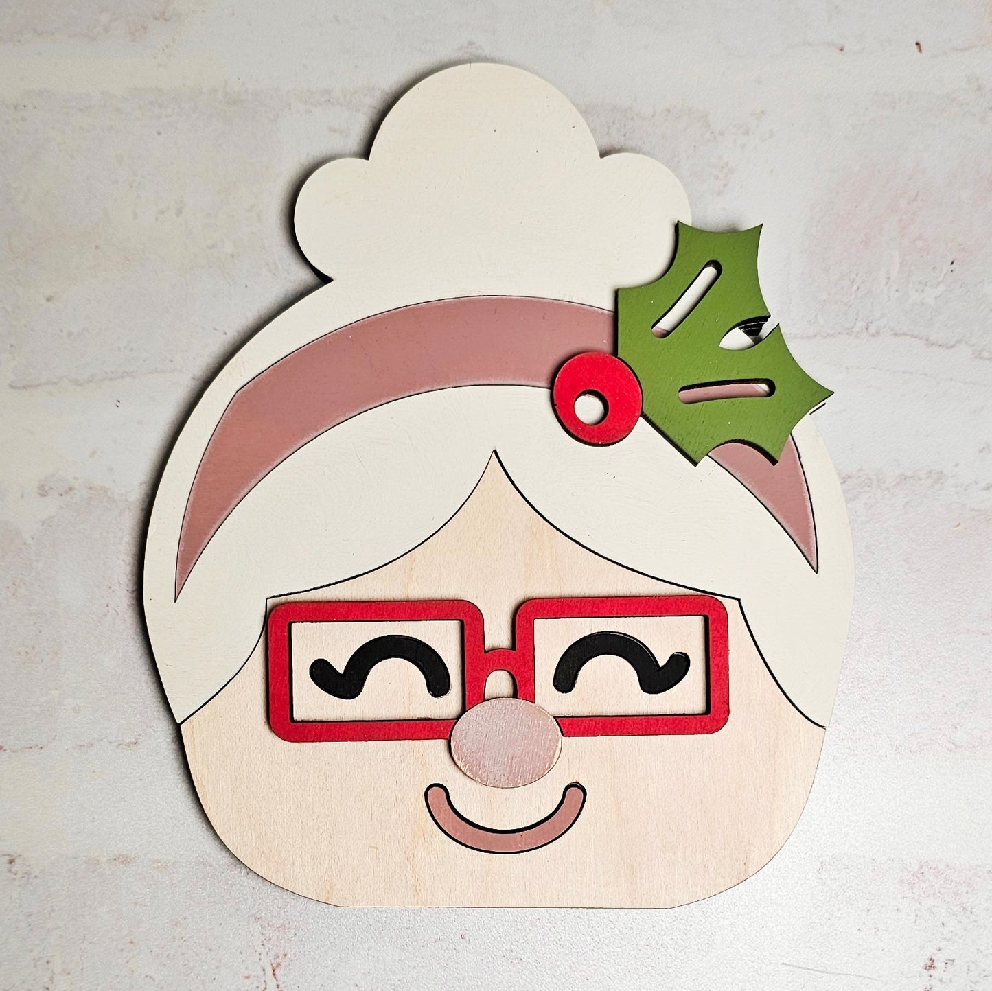 DIY Mini Mrs. Claus Shelf Sitter