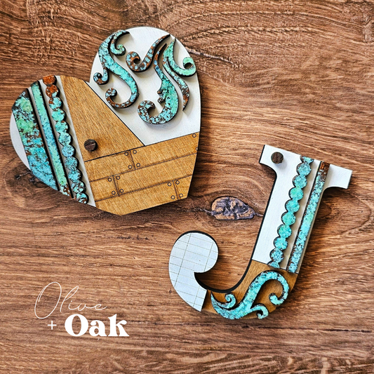 DIY Patina Letters Shelf Sitter
