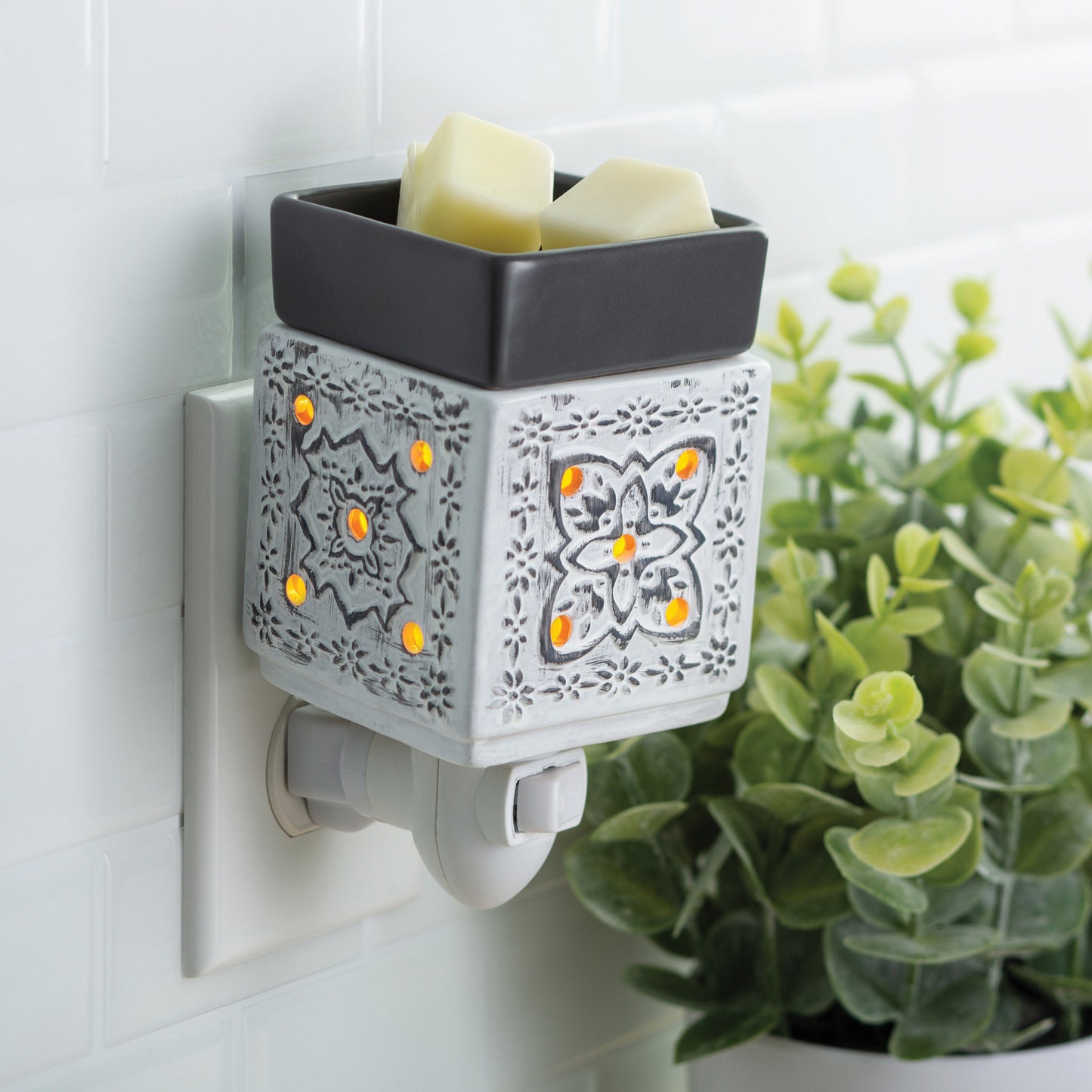 Modern Cottage Pluggable Wax Warmer