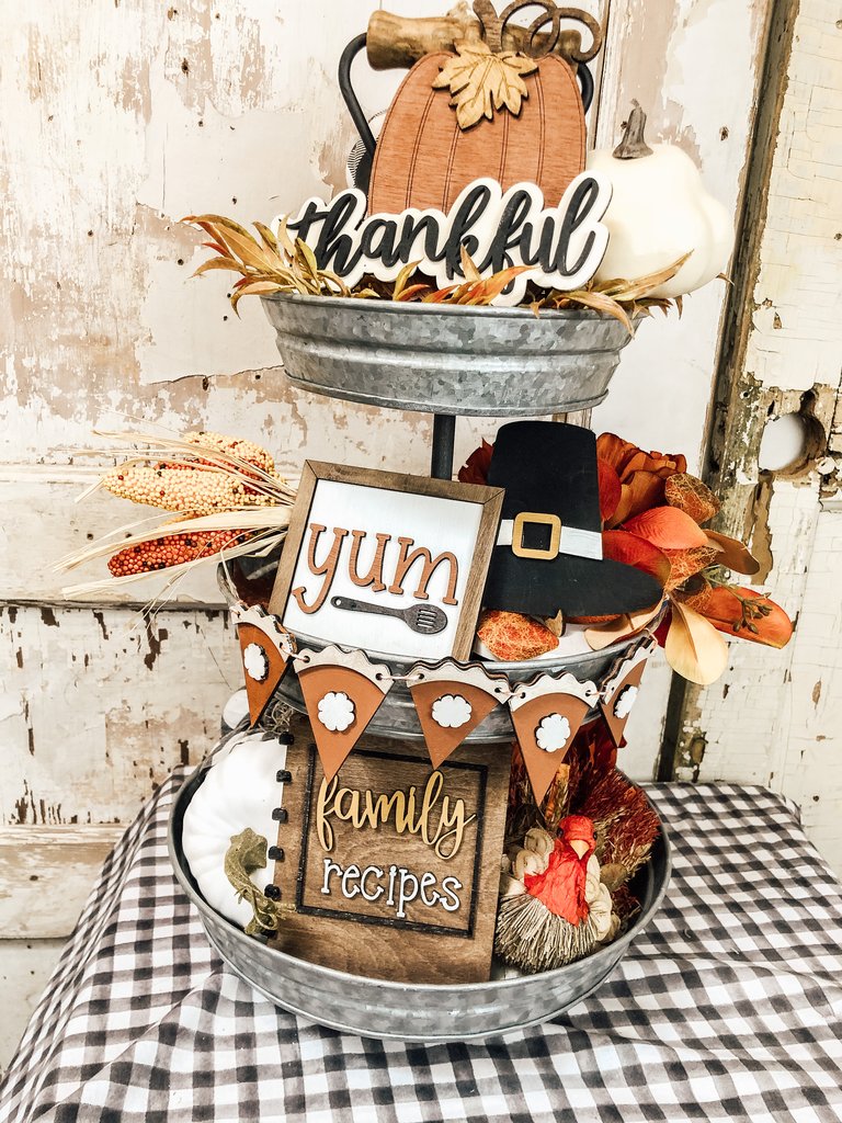 DIY Thanksgiving Tier Tray Set