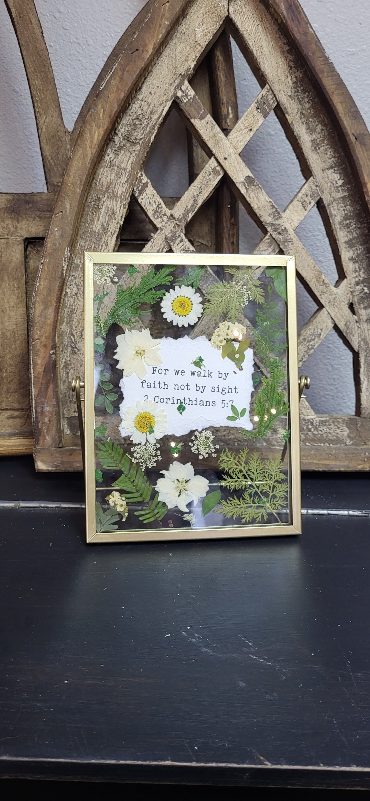 Pressed Flower DIY Frame Workshop - May 8 @ 5:30pm