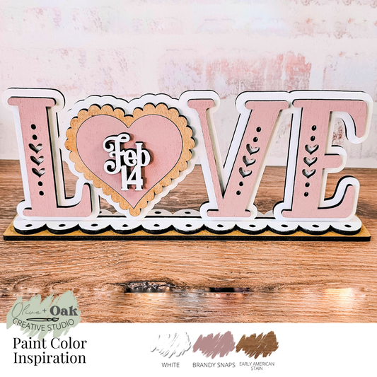 DIY L-O-V-E Standing Sign