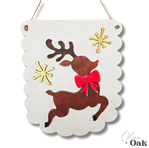 DIY Vintage Reindeer Hanging Sign