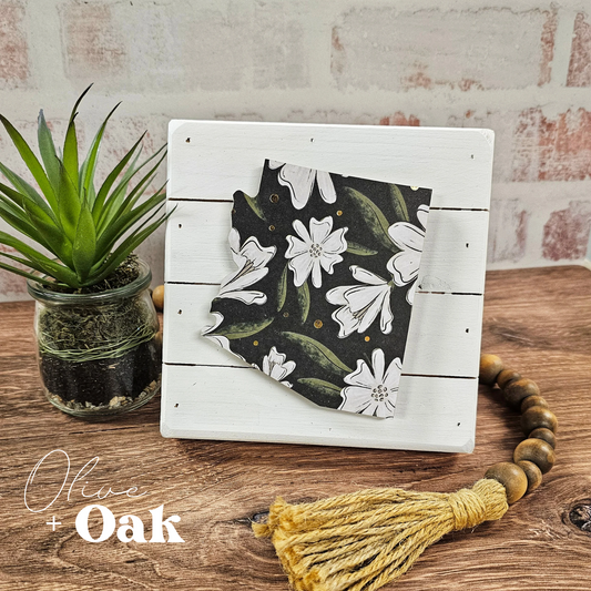 Dark Florals Arizona - White Slat Box Sign