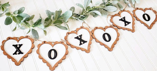 DIY XOXO Banner