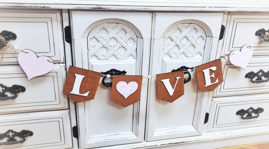 DIY Love Language Banner